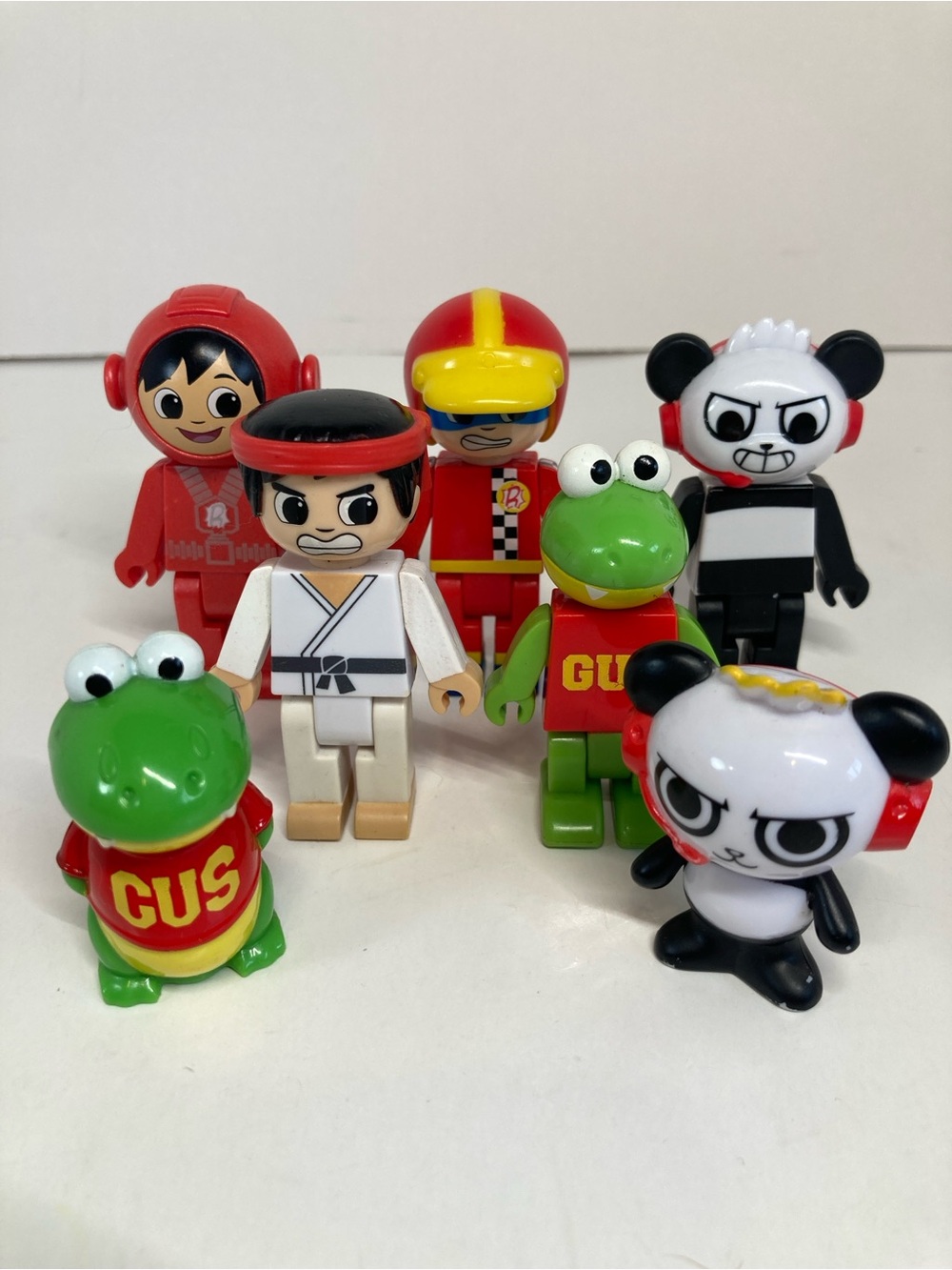 Mixed Lot of 7 Ryan’s World Action Figures Series 1 Mystery Panda Gus Titan